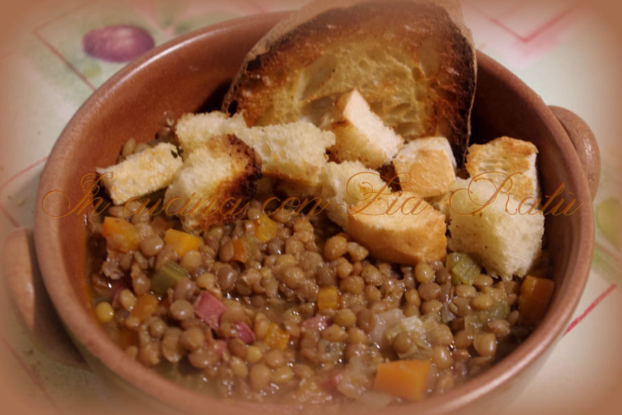 Zuppa di lenticchie con speck