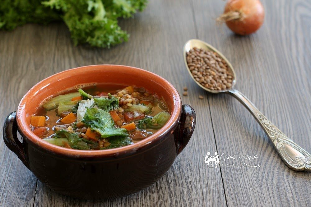 Zuppa di lenticchie e indivia riccia