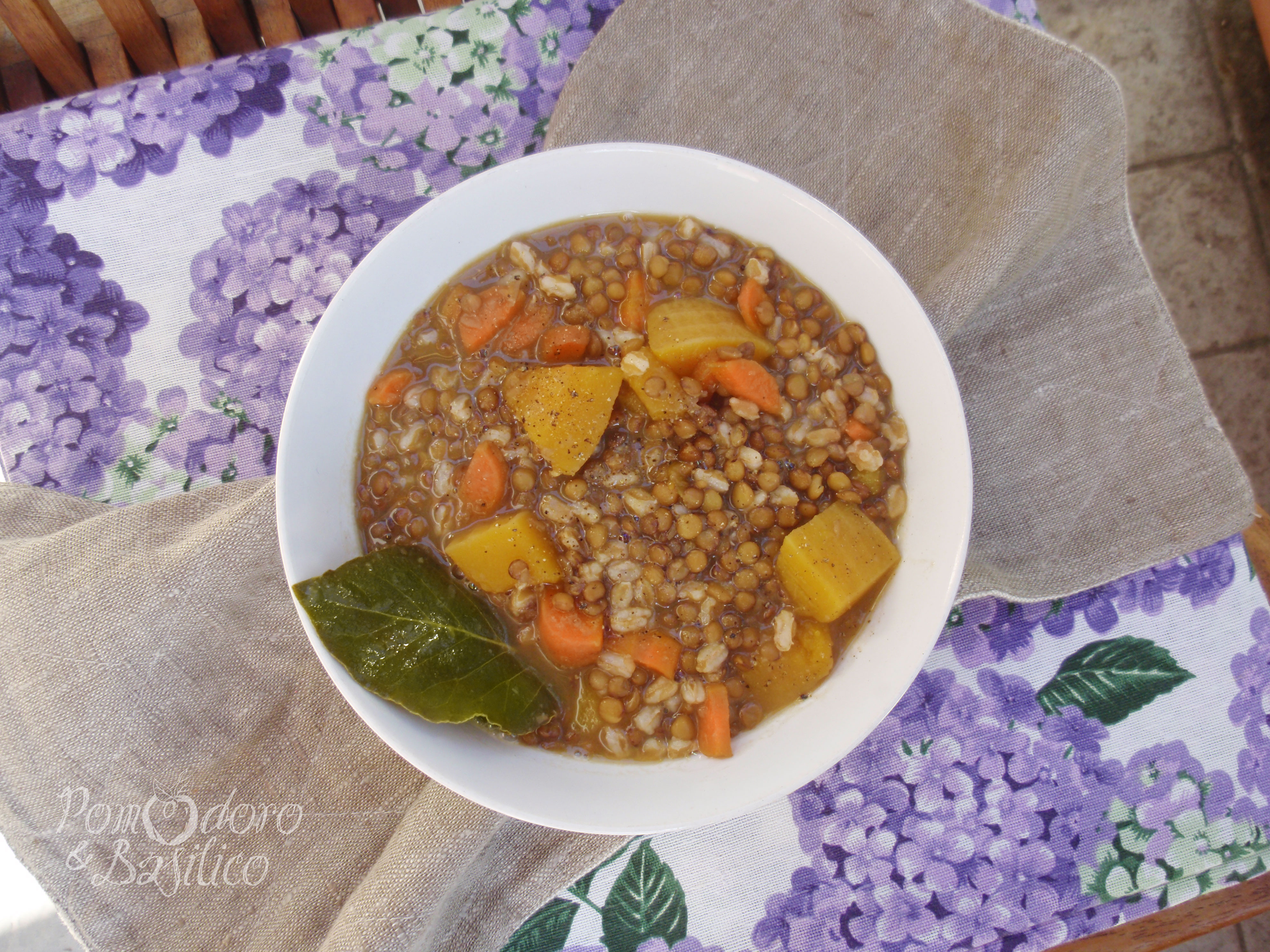 Zuppa di lenticchie e zucca