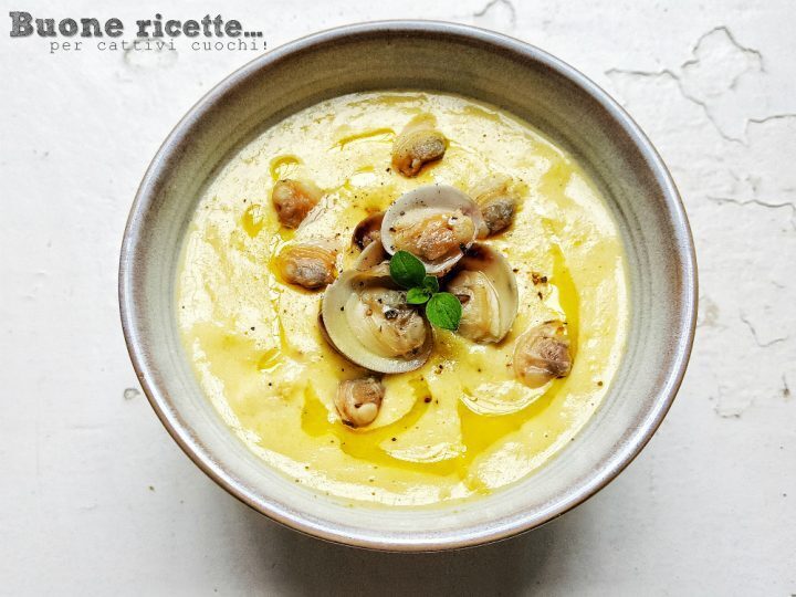 Zuppa di mais e vongole