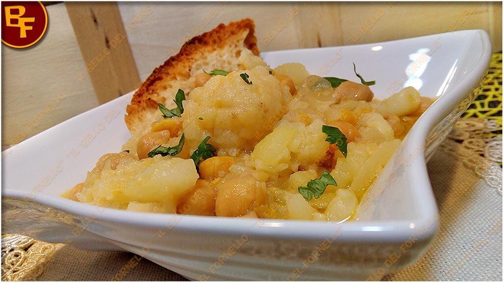 Zuppa di patate cavolfiori e ceci