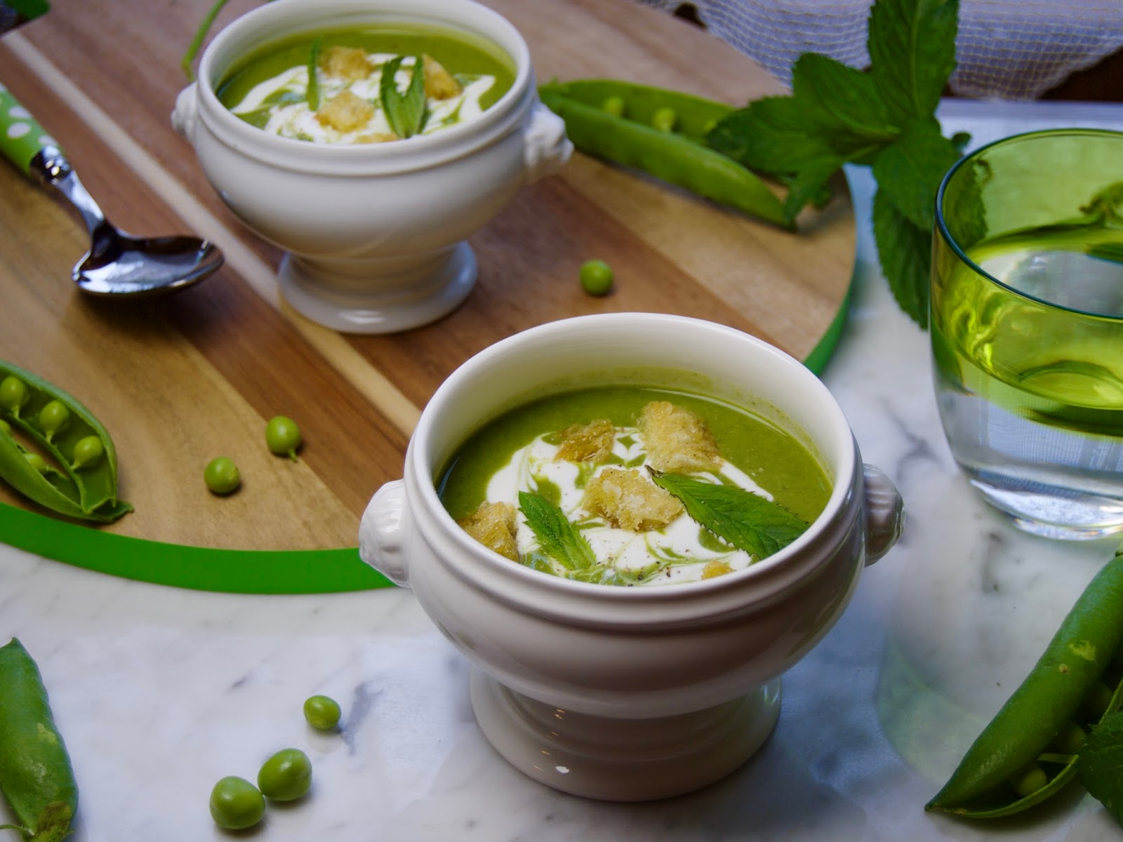 Zuppa di piselli alla menta
