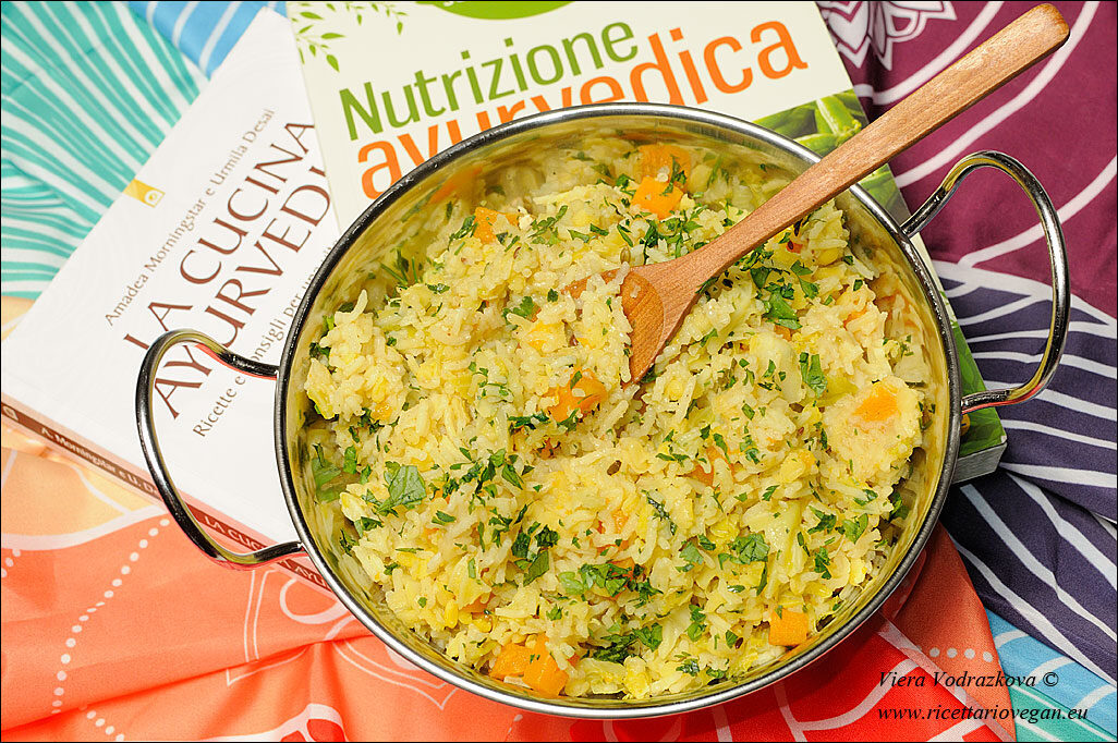 Zuppa kichadi personalizzata a modo mio