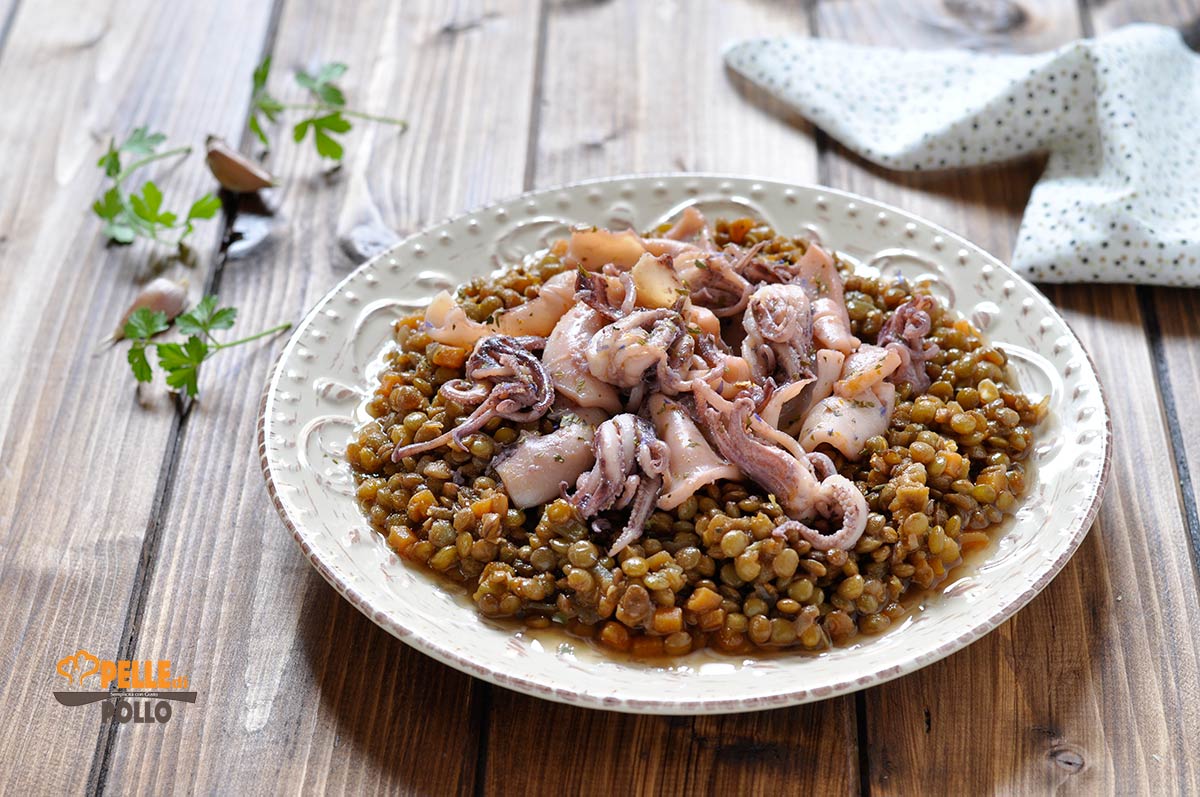 Zuppetta di calamari e lenticchie