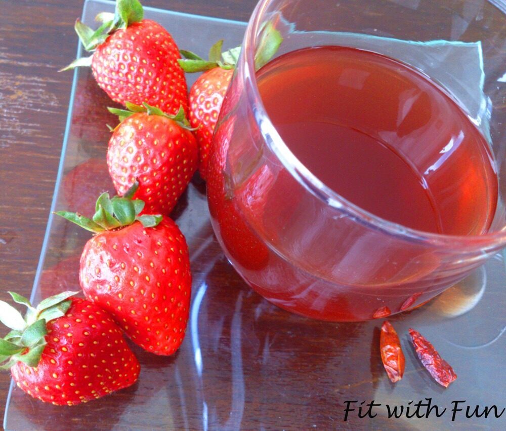 Aceto di fragole con doppia ricetta