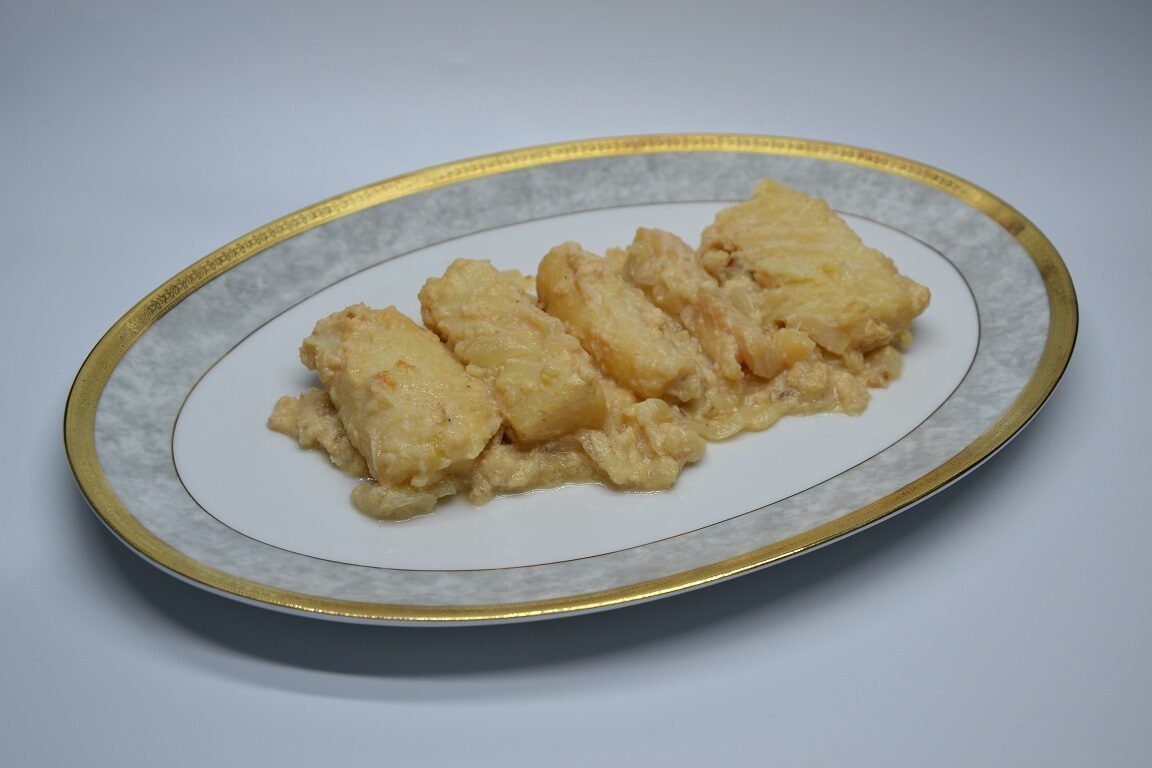 Baccalà al latte e cipolle