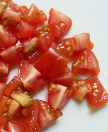 Baguette con cubetti di pomodoro e basilico