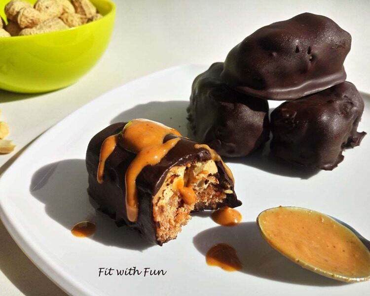 Barrette snickers fit fatte in casa vegan e gluten free