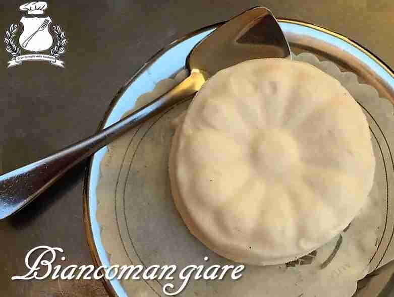 Biancomangiare alle mandorle