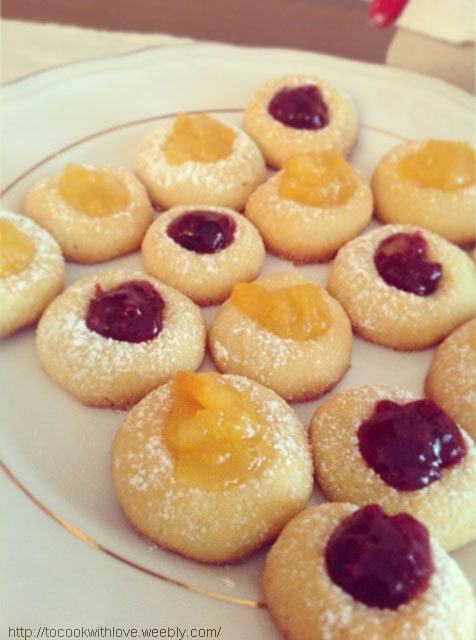 Biscotti al burro e marmellata