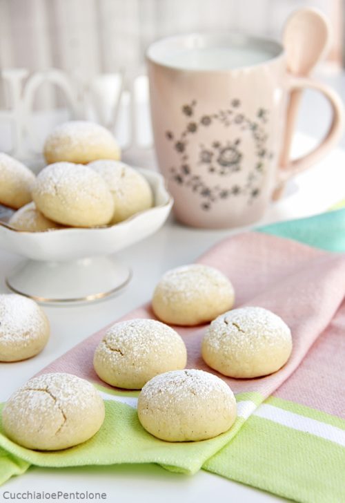 Biscotti al limone e vaniglia