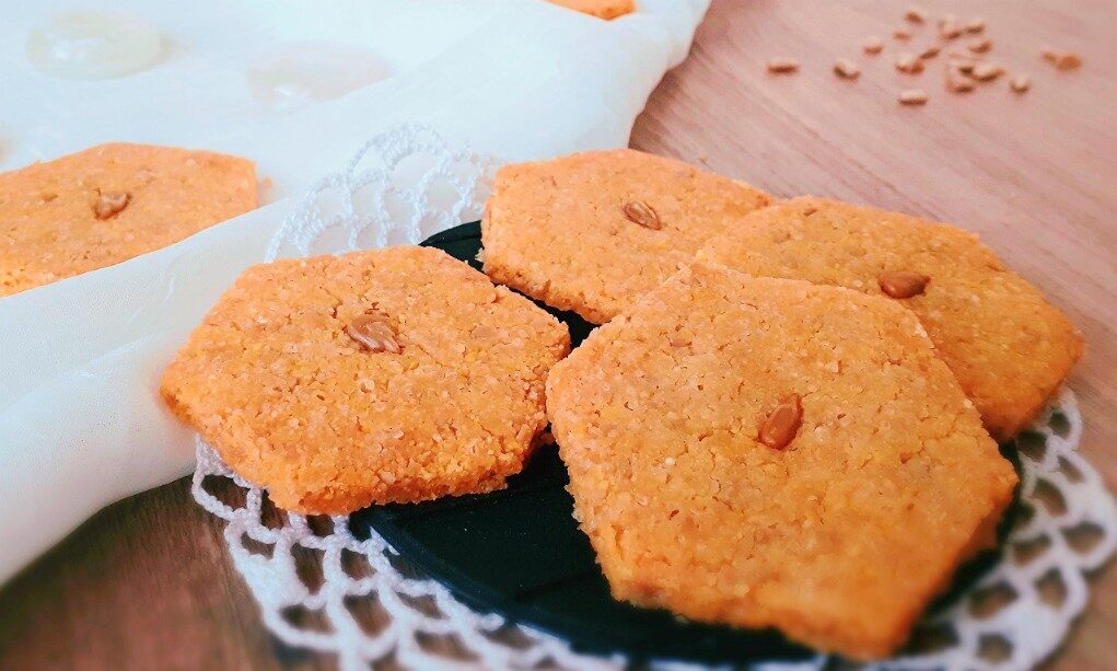 Biscotti al mais e semi di girasole
