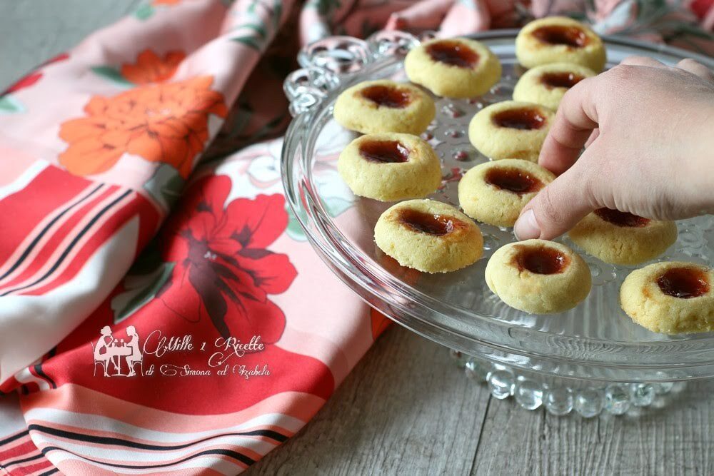 Biscotti burro e mandorle