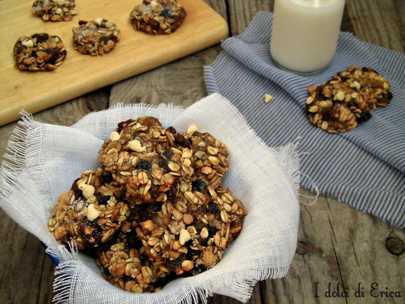 Biscotti con due ingredienti