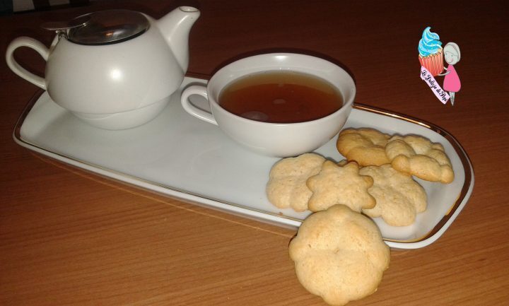 Biscotti di frolla montata agli albumi