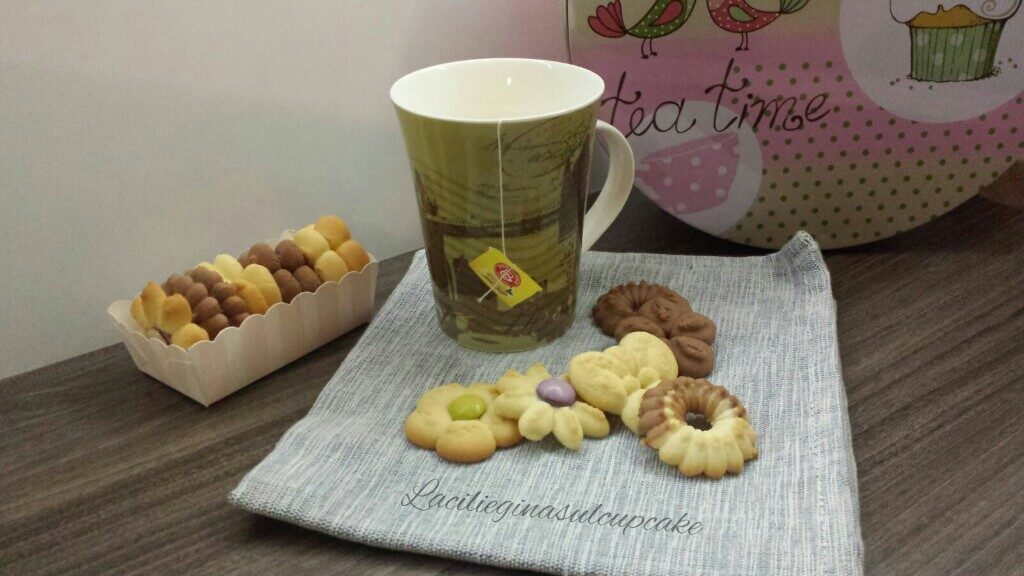 Biscotti di frolla montata: ricetta ideale per la spara biscotti