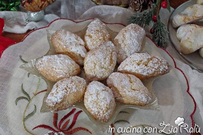 Biscotti di natale al cocco senza glutine
