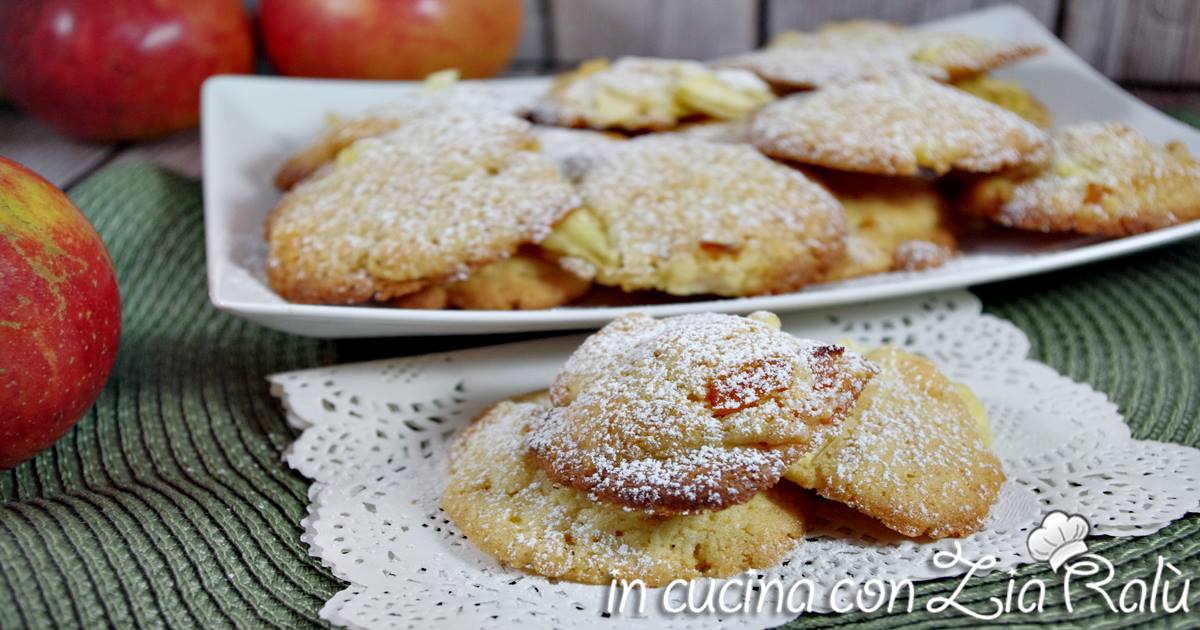 Biscotti mela e albicocche
