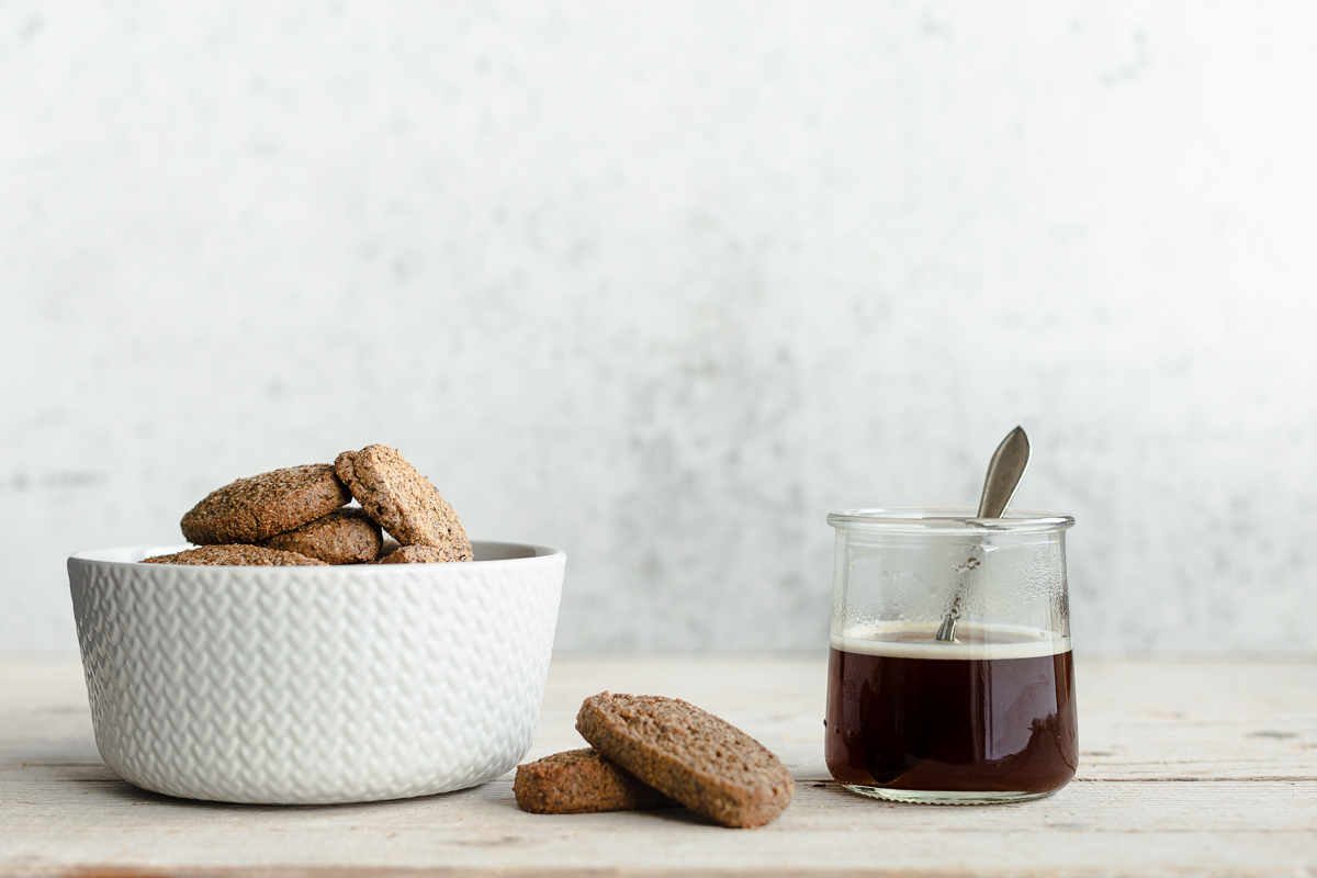 Biscotti rustici al grano saraceno e caffè