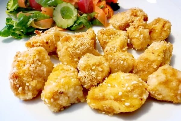 Bocconcini di pollo al sesamo al forno