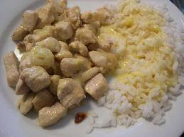 Bollito con riso e salsa bianca