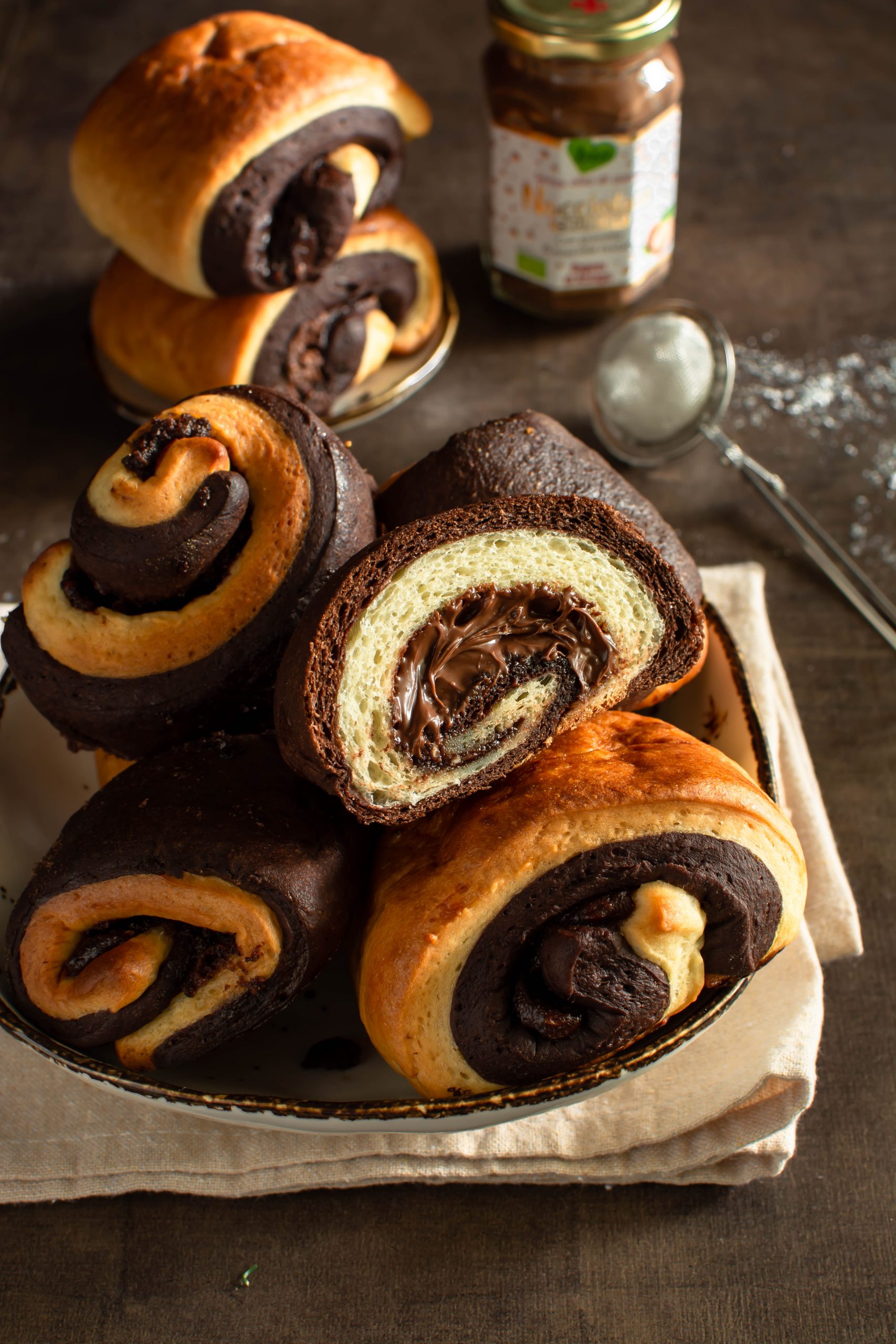 Brioche bicolore con Nocciolata Crunchy