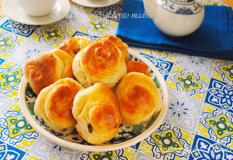 Brioches soffici al lievito madre