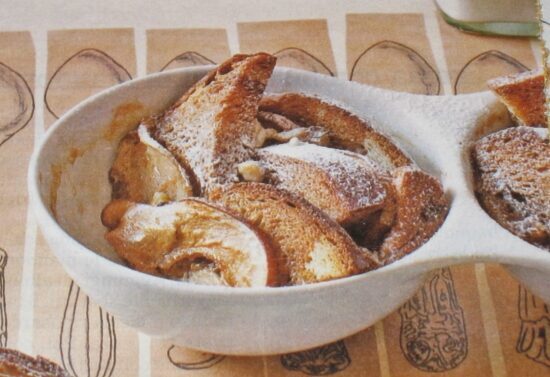 Budino di pane con pere al caffè
