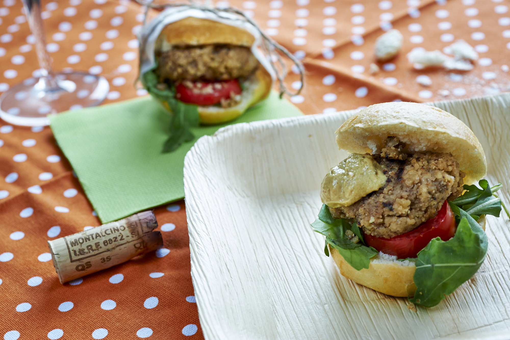 Burger di seitan e noci – la taverna degli arna