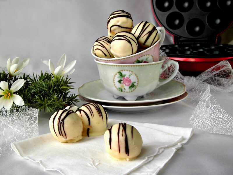 Cake ball
