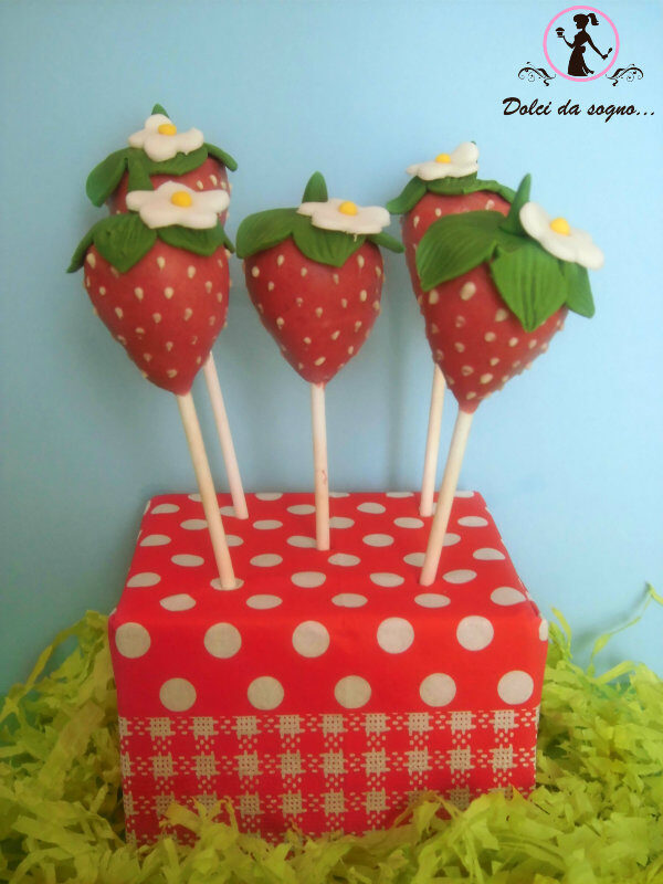 Cake pop a fragolina