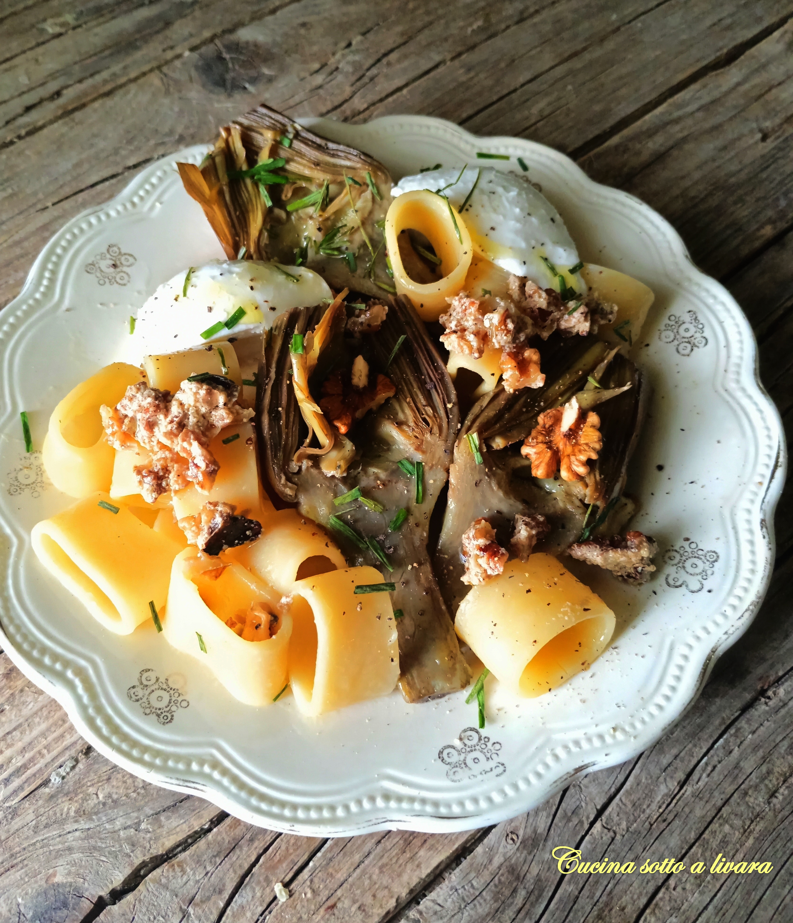 Calamarata carciofi ,burrata e crema di noci