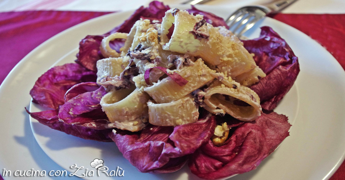 Calamarata radicchio e crema di noci