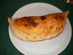 Calzone napoletano