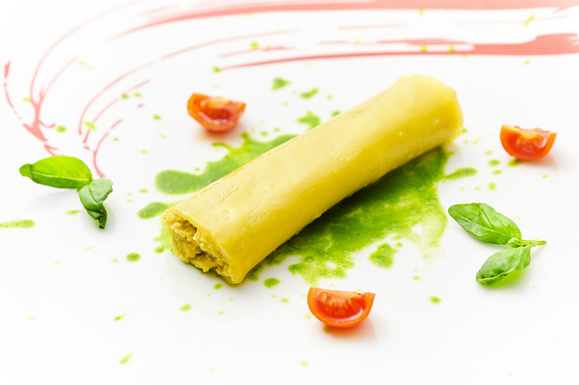 Cannelloni alle fave e basilico