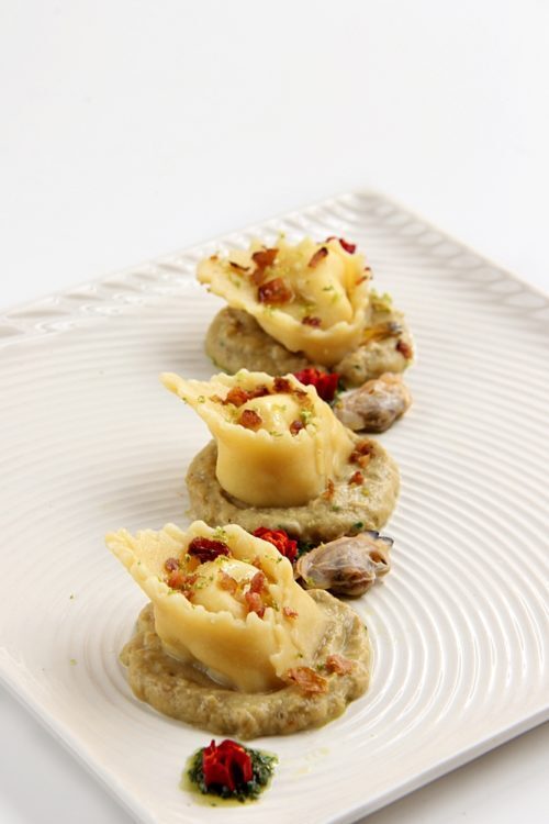 Cappellacci di ricciola e lime con salsa di vongole per il master mtc alta cucina e salute