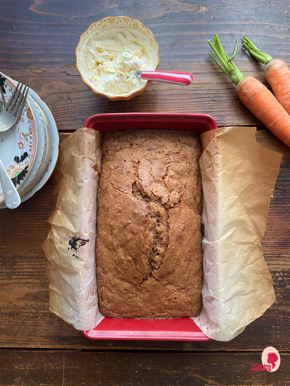 Carrot cake con crema di formaggio e mandorle
