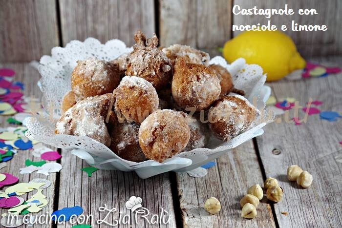 Castagnole alle nocciole al profumo di limone