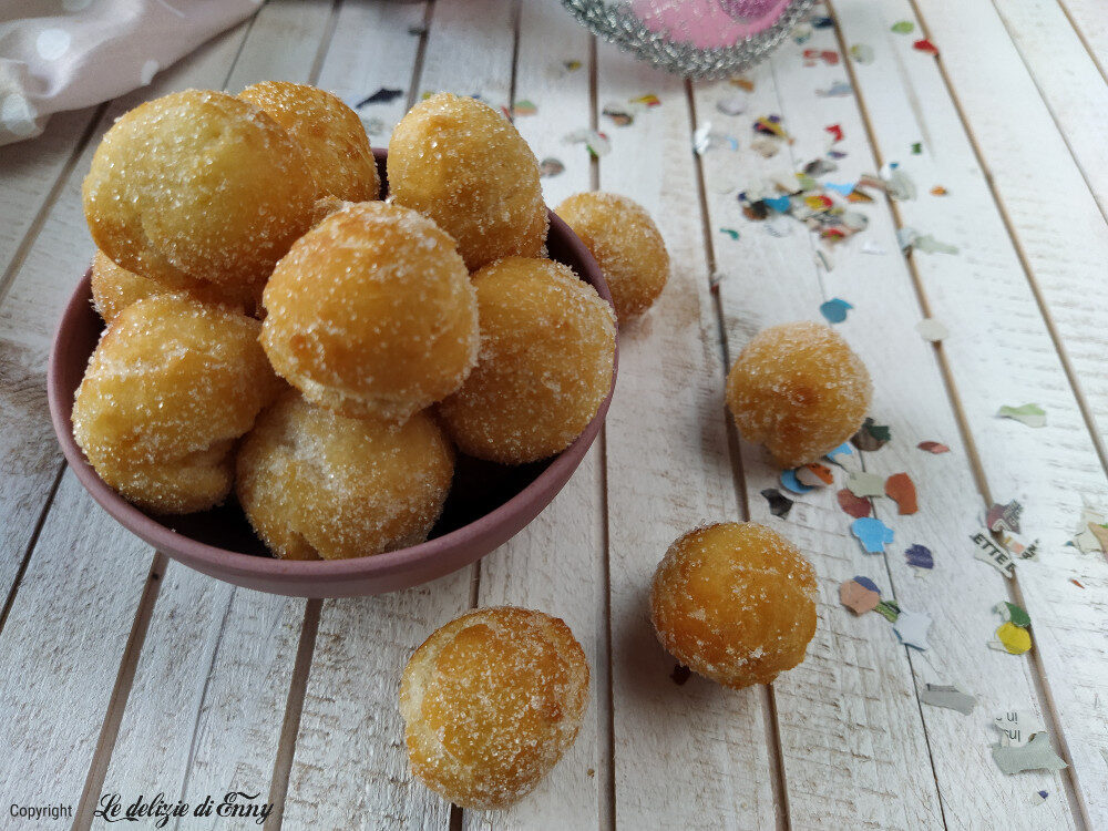 Castagnole con mascarpone