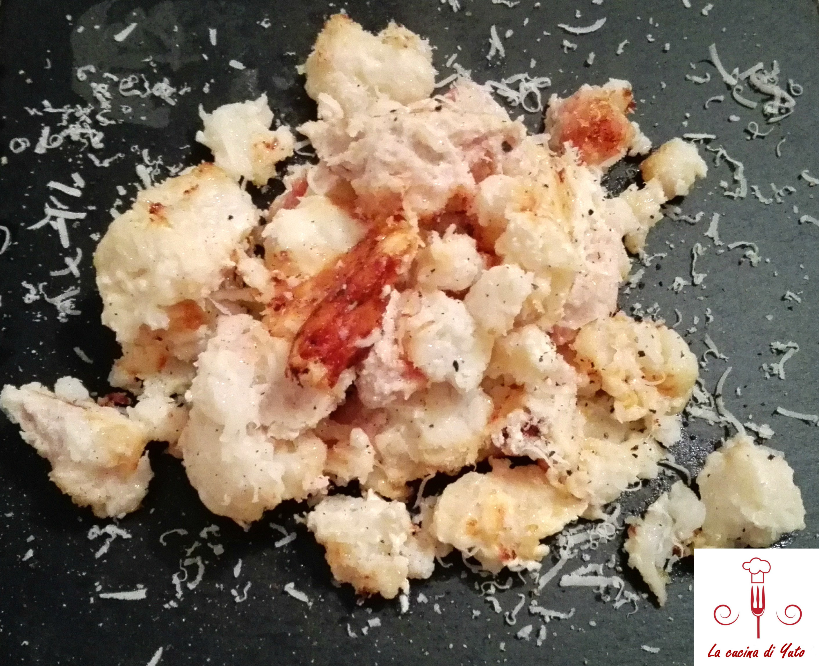 Cavolfiore e salsiccia al forno con asiago filante