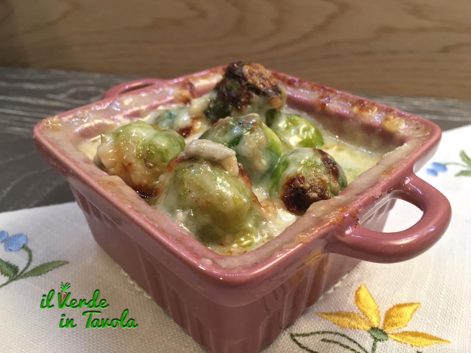 Cavolini di bruxelles al gorgonzola gratinati al forno