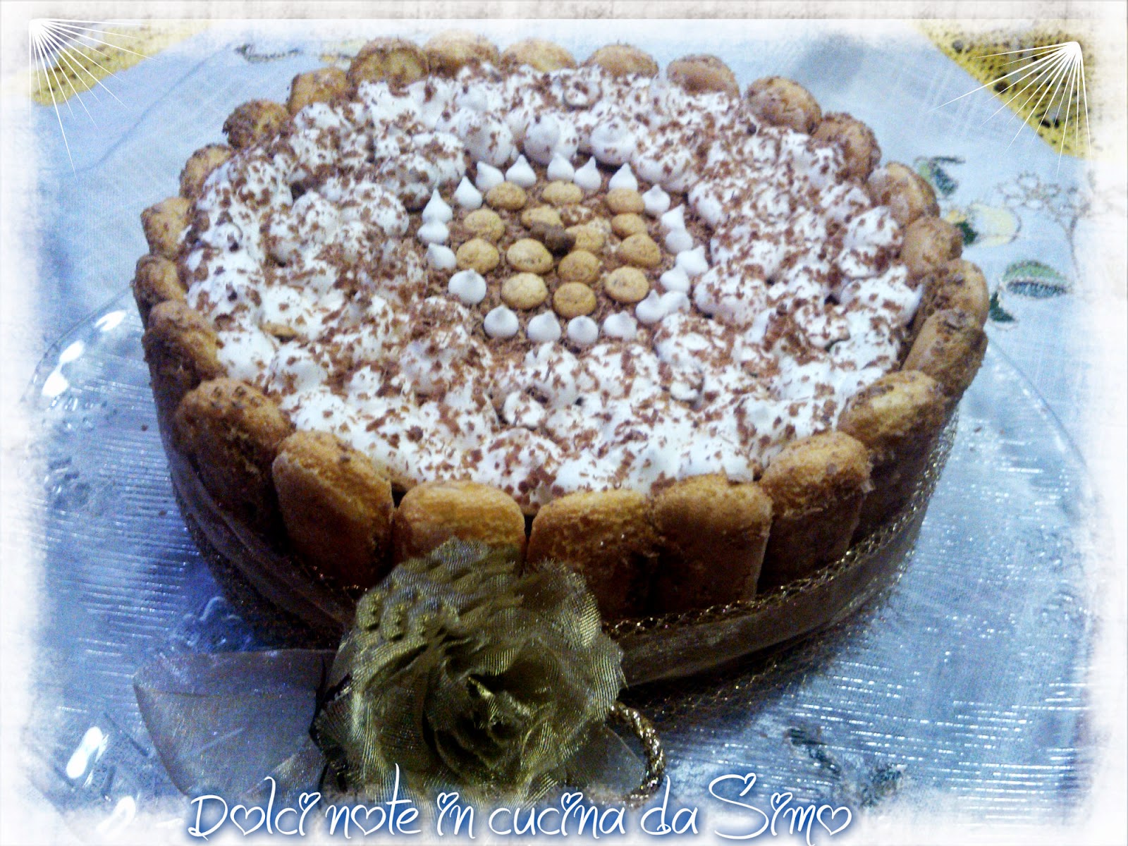 Charlotte tiramisu’ con cioccolato al latte