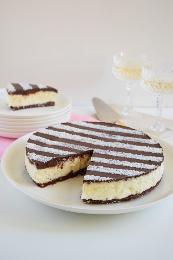Cheesecake senza cottura al cocco e cioccolato