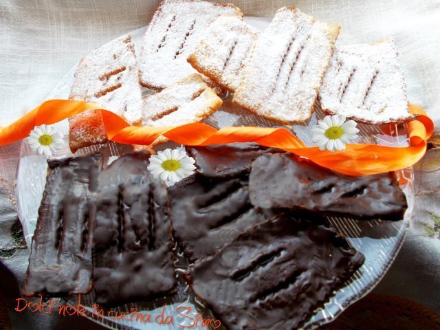 Chiacchiere alla panna e cioccolato