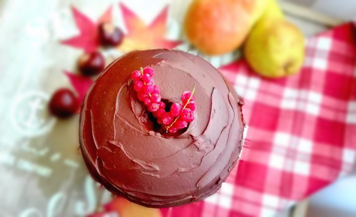 Chiffon cake alle pere e cioccolato