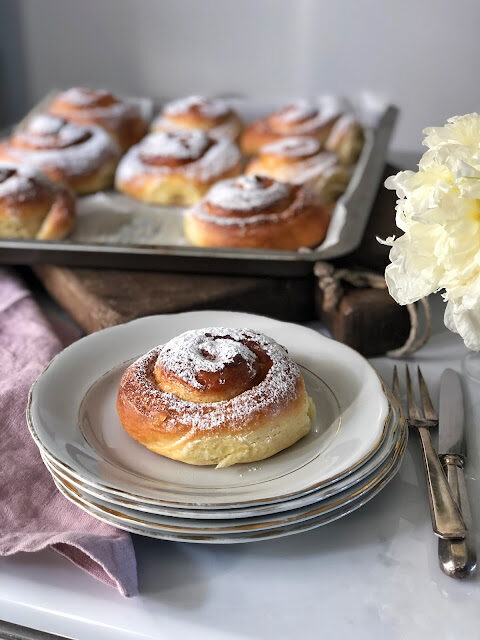 CHIOCCIOLE CON MARMELLATA DI ALBICOCCHE: PASSIONE LIEVITATI E IRRESISTIBILE BONTÁ