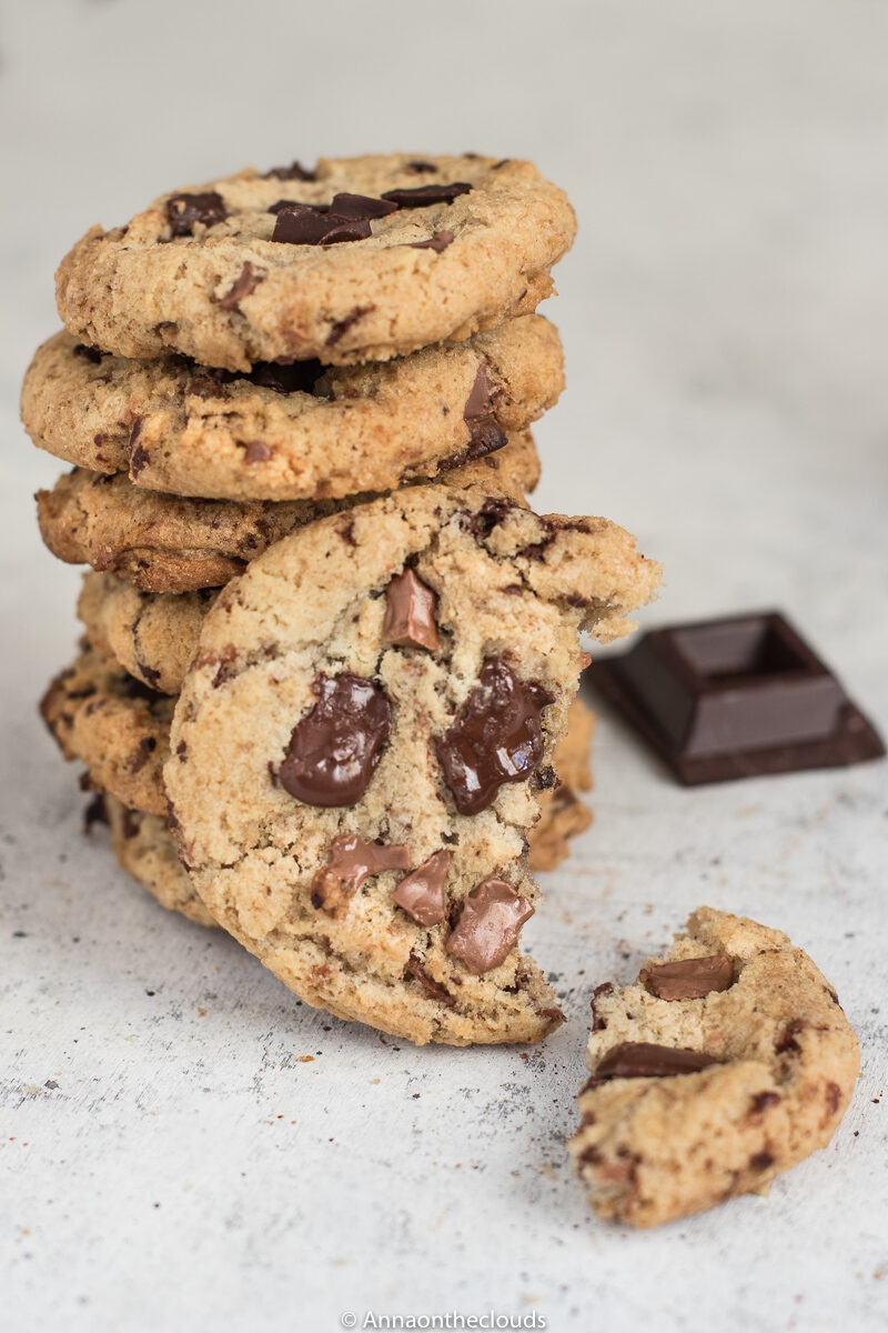 Chocolate chunk cookies: ricetta cookies americani