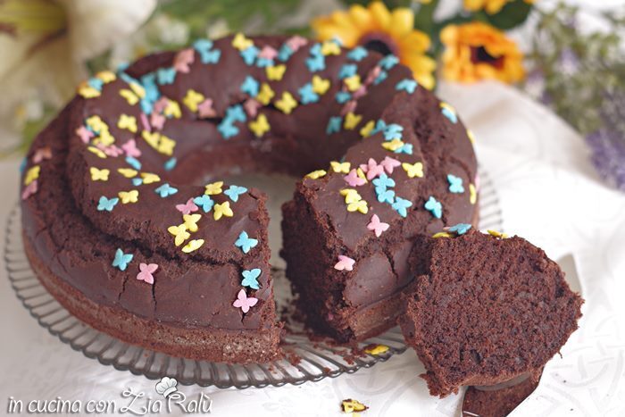 Ciambella al cacao senza uova né glutine
