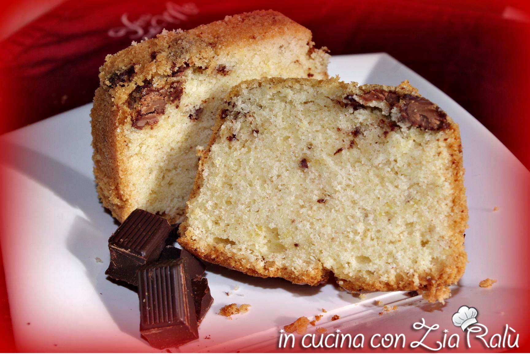 Ciambella aromatizzata al cioccolato