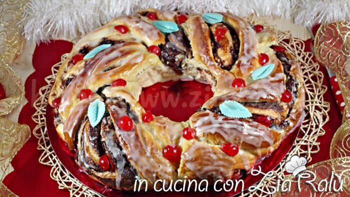 Ciambella dolce delle feste – corona di natale